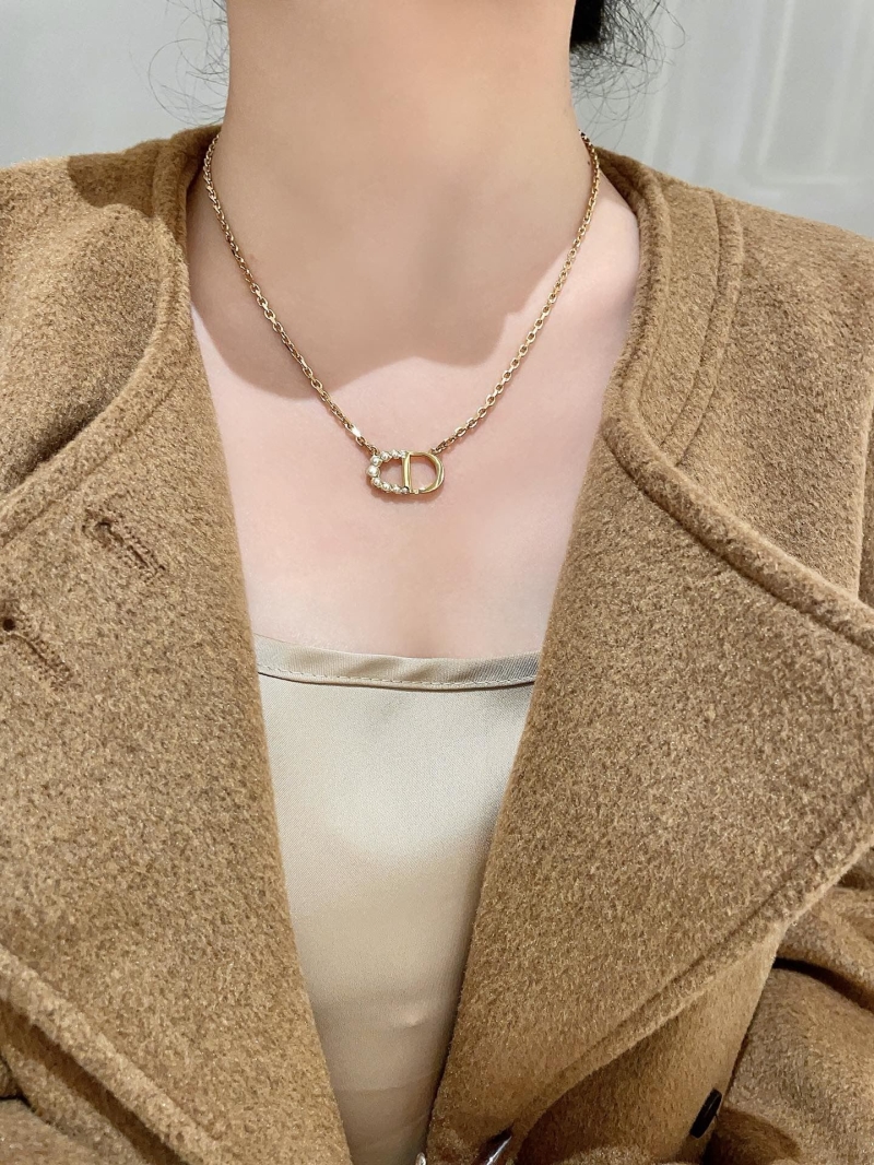 chr1st1an D10r necklaces